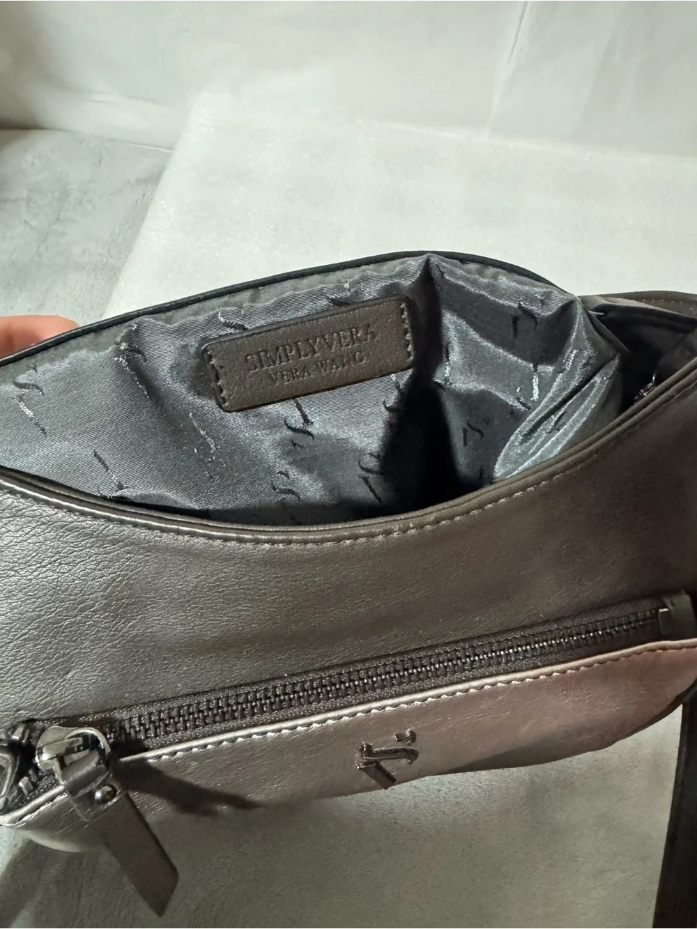 Sleek Black & Silver Women’s Crossbody Bag